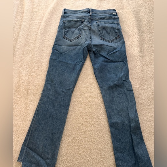 MOTHER insider crop step fray in juicin’ - Picture 8 of 8